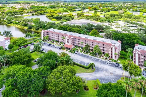 7301 Amberly Lane Delray Beach FL 33446