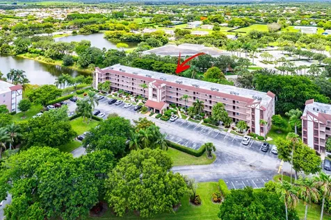 7301 Amberly Lane Delray Beach FL 33446