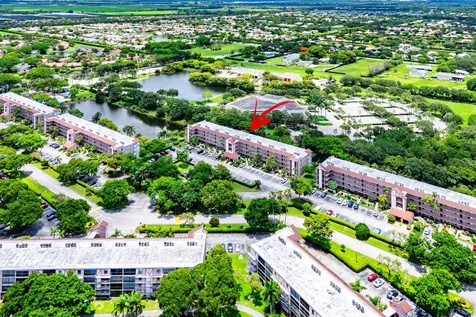 7301 Amberly Lane Delray Beach FL 33446