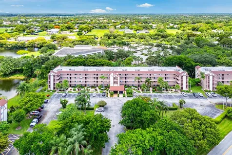 7301 Amberly Lane Delray Beach FL 33446