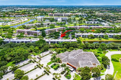 7301 Amberly Lane Delray Beach FL 33446