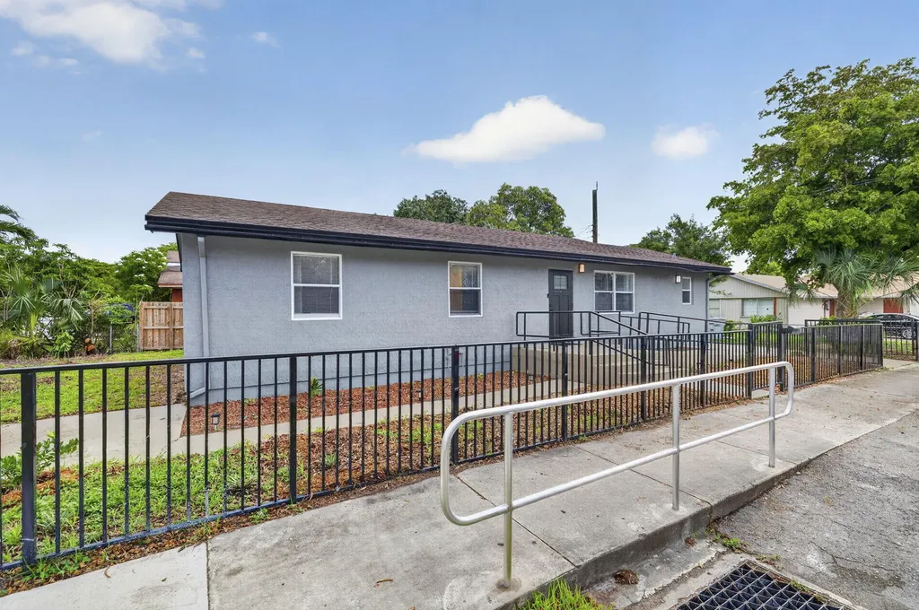 800 NW 6th Avenue Pompano Beach FL 33060
