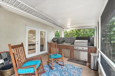 109 39th Drive Vero Beach FL 32968