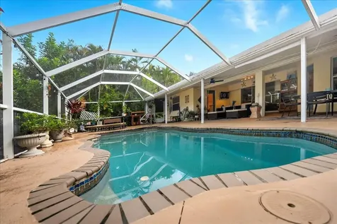 109 39th Drive Vero Beach FL 32968