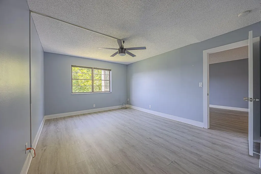 9440 SW 8th Street Boca Raton FL 33428