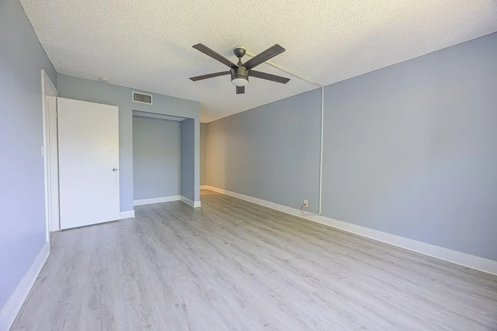 9440 SW 8th Street Boca Raton FL 33428