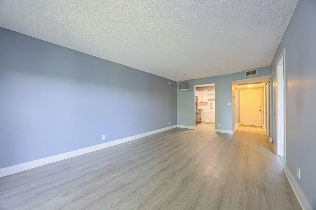 9440 SW 8th Street Boca Raton FL 33428