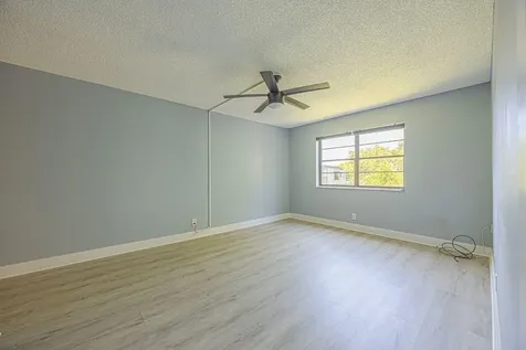 9440 SW 8th Street Boca Raton FL 33428