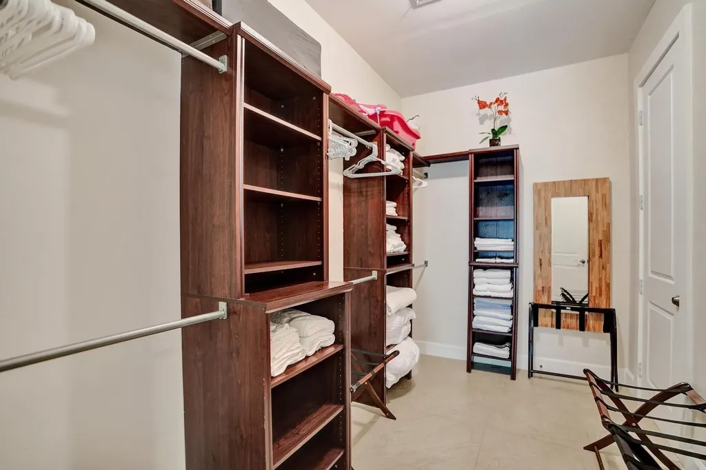 3043 Center Avenue Fort Lauderdale FL 33308