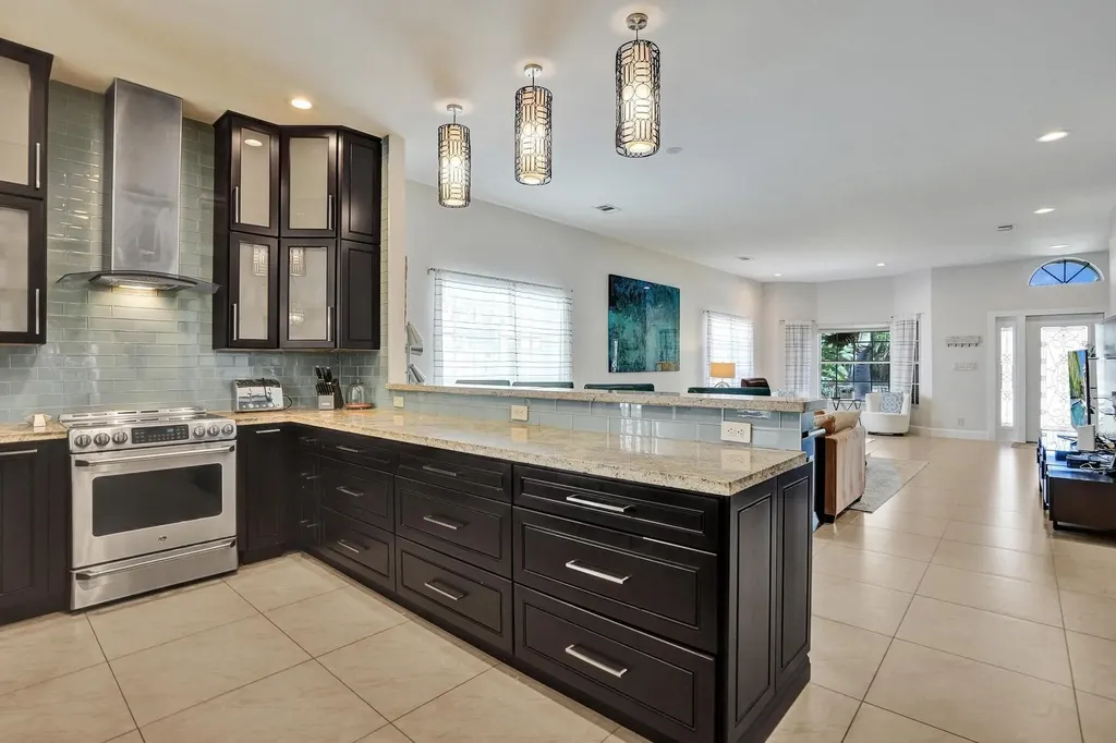 3043 Center Avenue Fort Lauderdale FL 33308