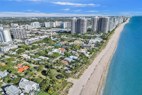3043 Center Avenue Fort Lauderdale FL 33308
