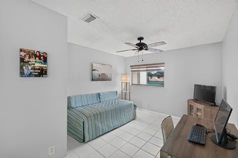 10223 N Circle Lake Drive Boynton Beach FL 33437