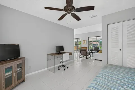 10223 N Circle Lake Drive Boynton Beach FL 33437