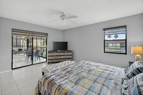 10223 N Circle Lake Drive Boynton Beach FL 33437