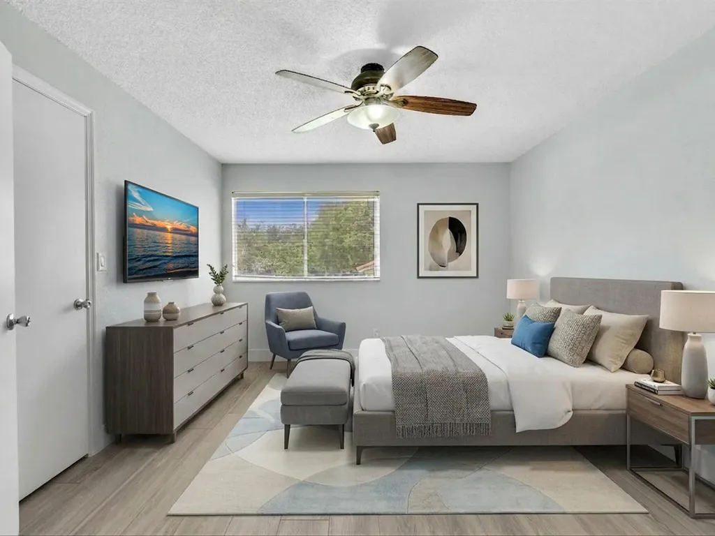 731 Vista Isle Drive Sunrise FL 33325