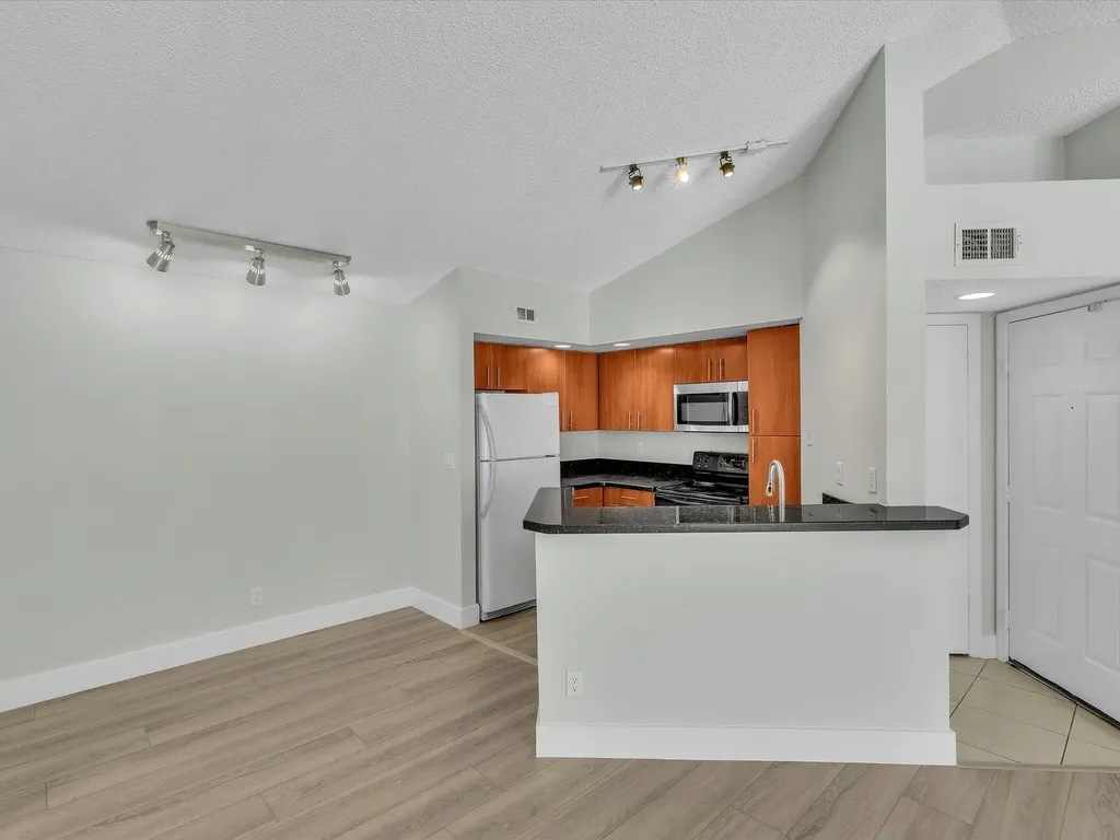 731 Vista Isle Drive Sunrise FL 33325