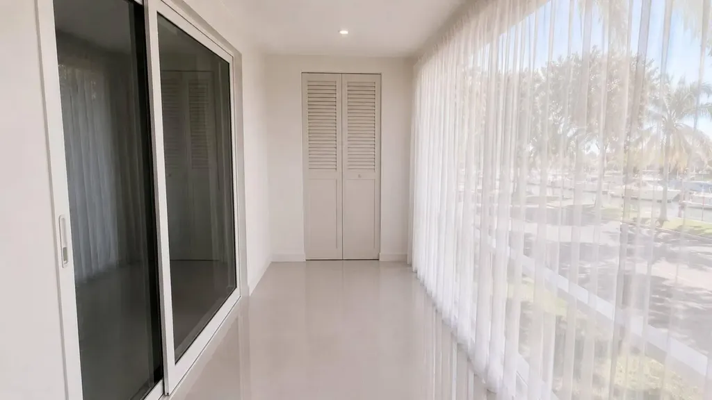 6249 Bay Club Drive Fort Lauderdale FL 33308
