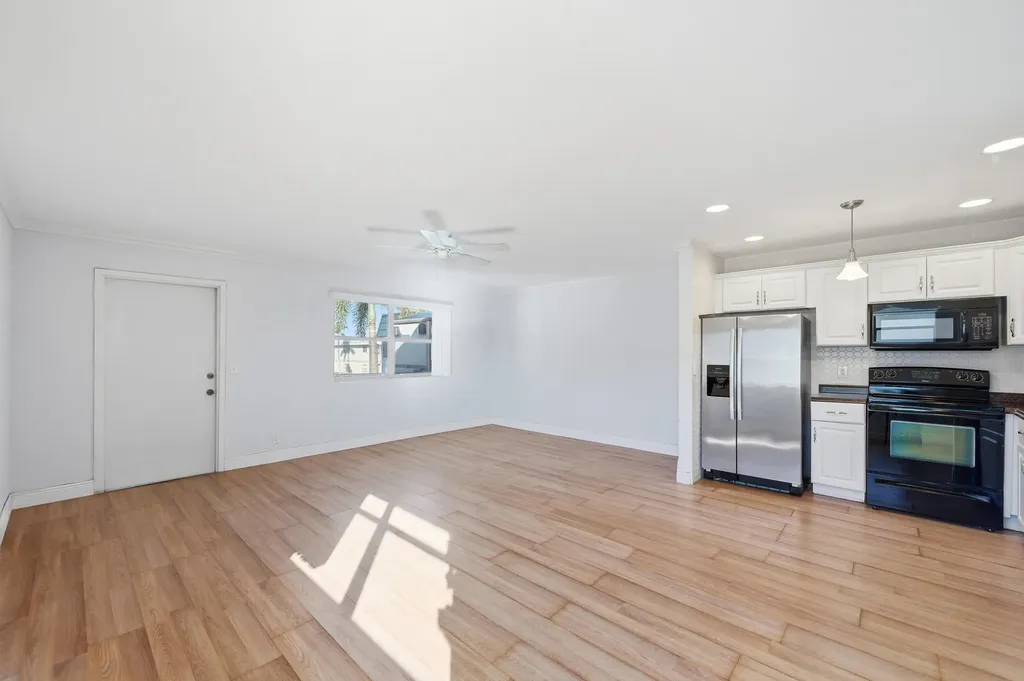 710 Monaco O Delray Beach FL 33446