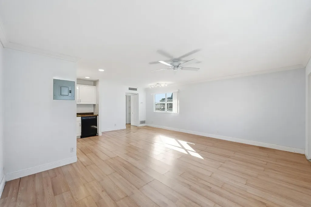 710 Monaco O Delray Beach FL 33446