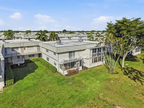 710 Monaco O Delray Beach FL 33446