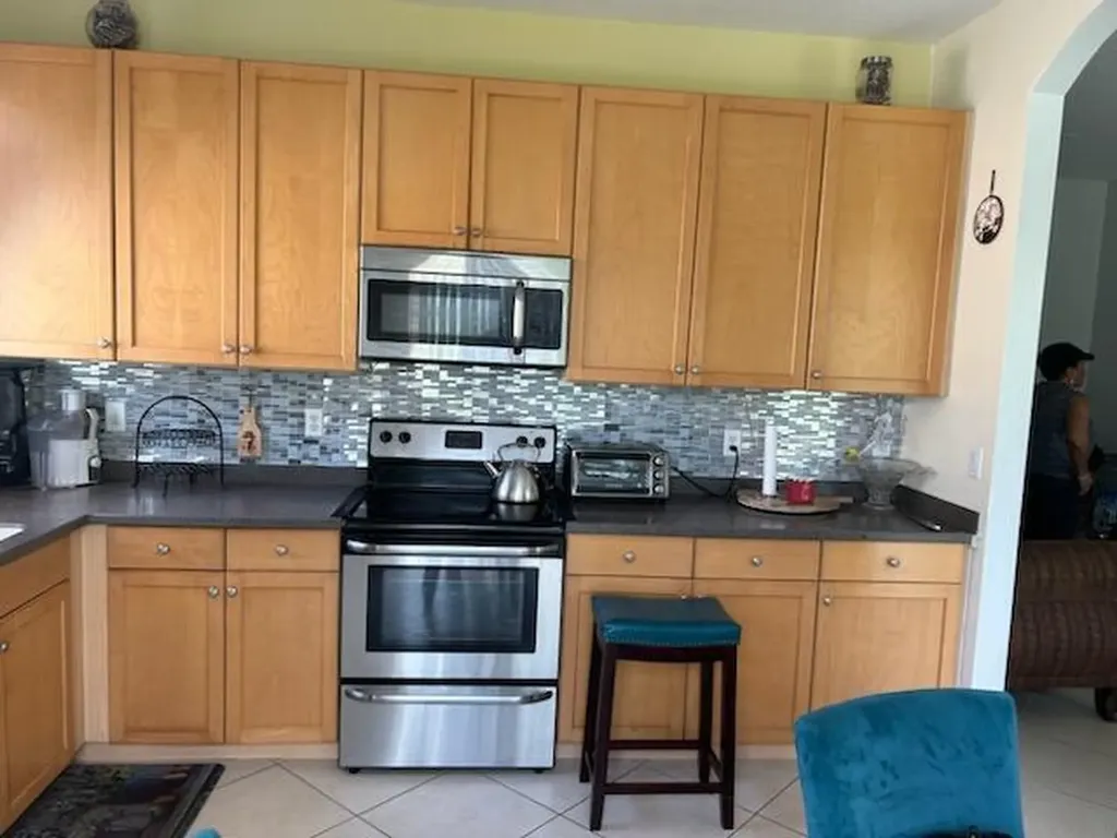 9981 SW Glenbrook Drive Port St Lucie FL 34987