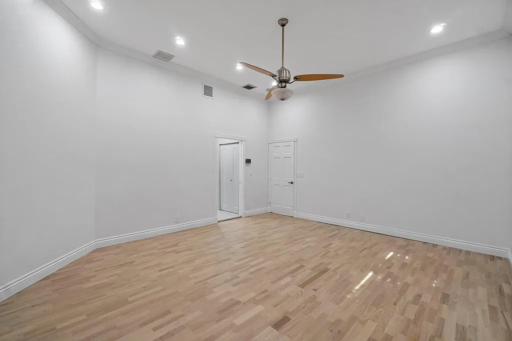 201 NE 4th Street Boca Raton FL 33432