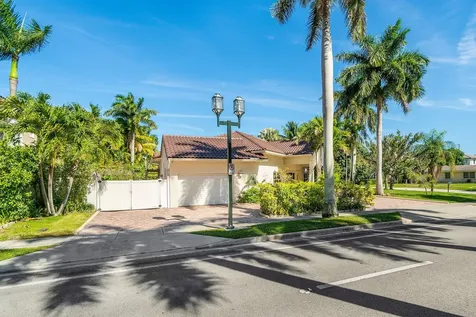 201 NE 4th Street Boca Raton FL 33432