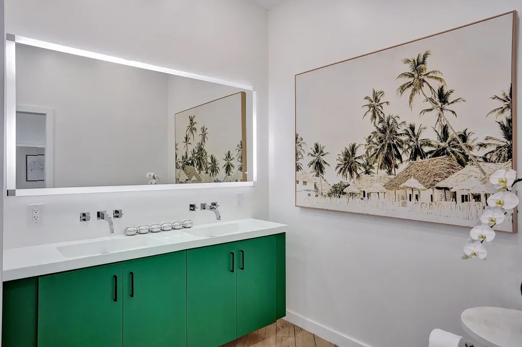 201 SE 11th Street Pompano Beach FL 33060
