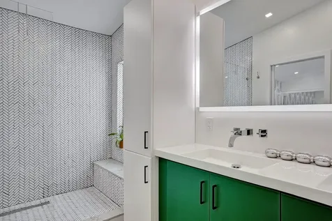 201 SE 11th Street Pompano Beach FL 33060