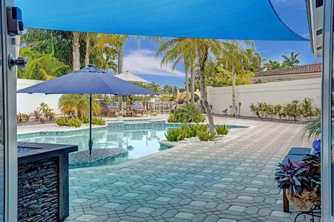 201 SE 11th Street Pompano Beach FL 33060