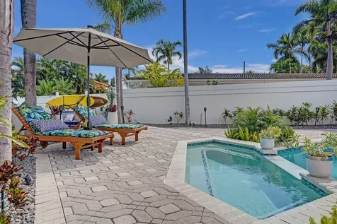 201 SE 11th Street Pompano Beach FL 33060