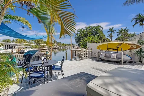 201 SE 11th Street Pompano Beach FL 33060
