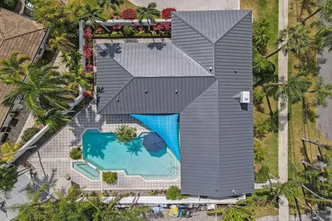 201 SE 11th Street Pompano Beach FL 33060
