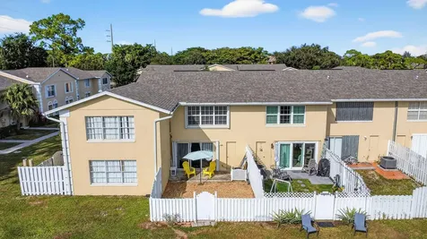 212 Foxtail Drive Greenacres FL 33415