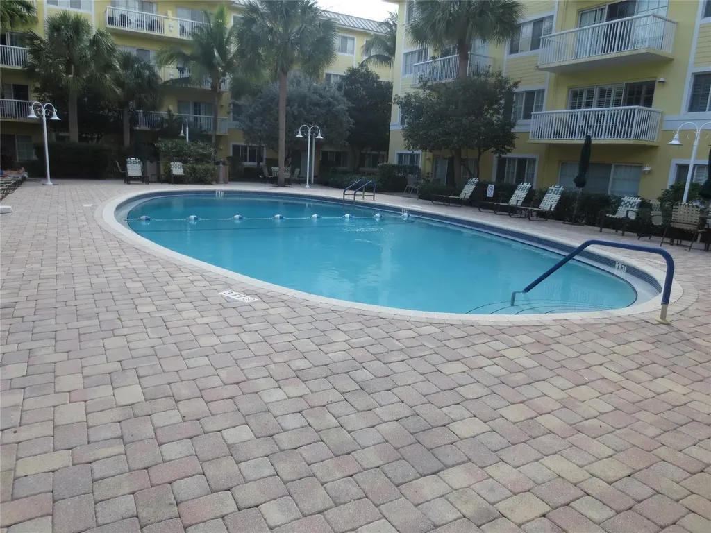 1515 E Broward Boulevard Fort Lauderdale FL 33301