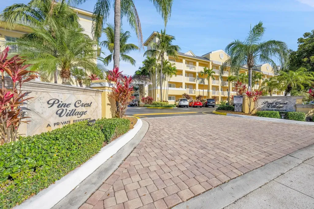 1515 E Broward Boulevard Fort Lauderdale FL 33301