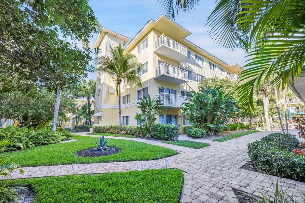 1515 E Broward Boulevard Fort Lauderdale FL 33301