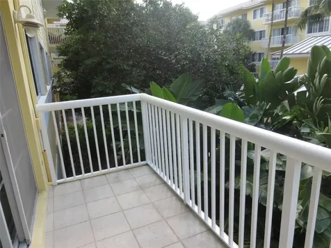 1515 E Broward Boulevard Fort Lauderdale FL 33301