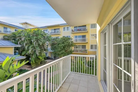 1515 E Broward Boulevard Fort Lauderdale FL 33301