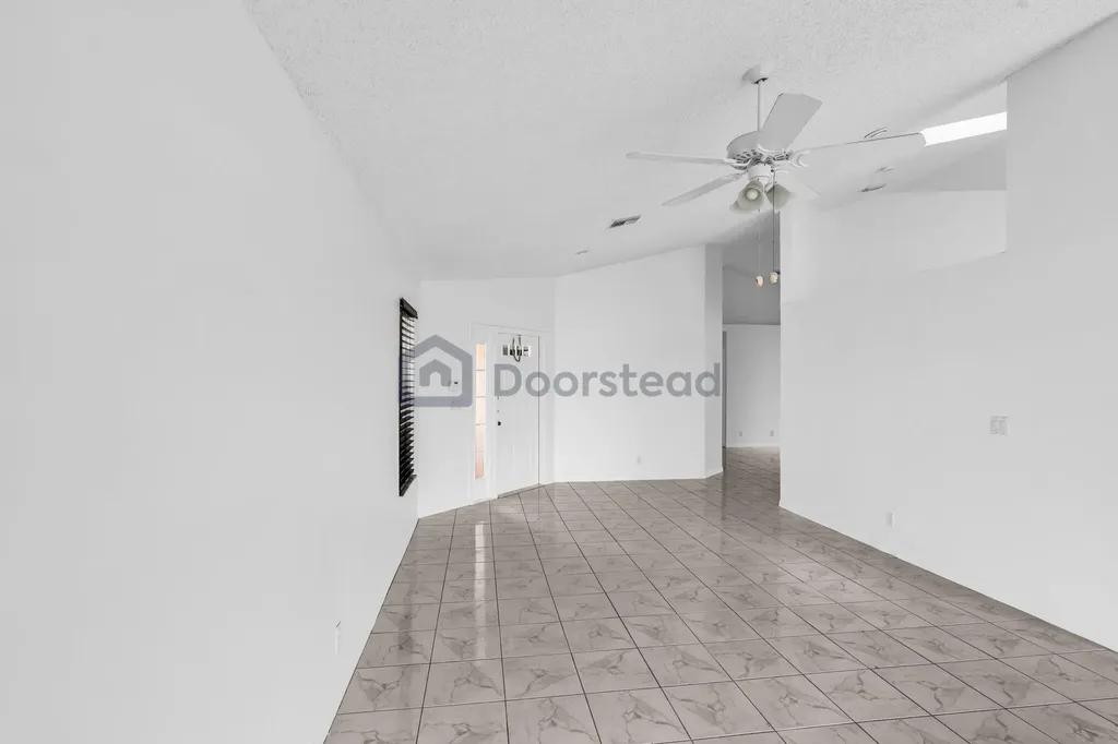 12382 Pleasant Green Way Boynton Beach FL 33437
