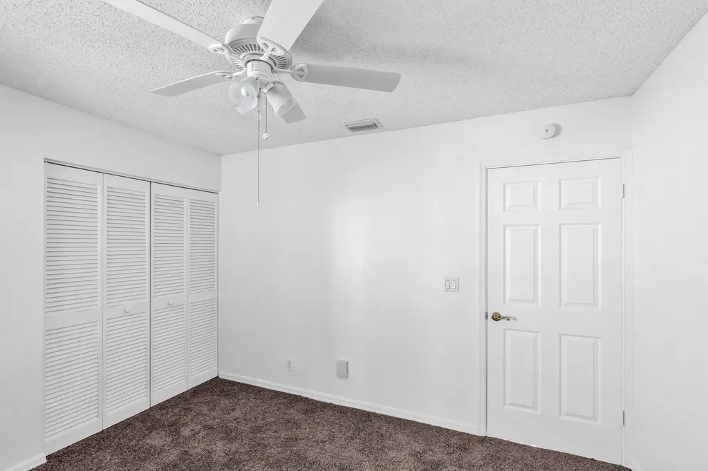 12382 Pleasant Green Way Boynton Beach FL 33437