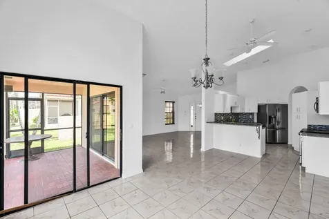 12382 Pleasant Green Way Boynton Beach FL 33437