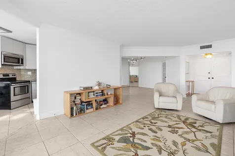1340 S Ocean Boulevard Pompano Beach FL 33062