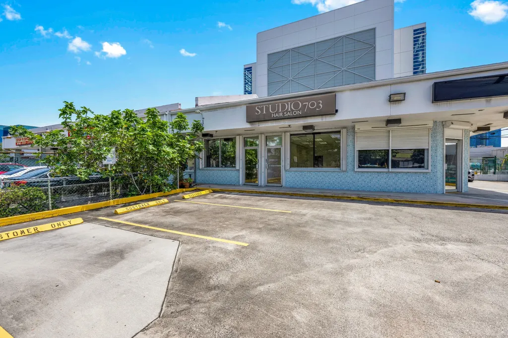 1596 Cordova Road Fort Lauderdale FL 33316