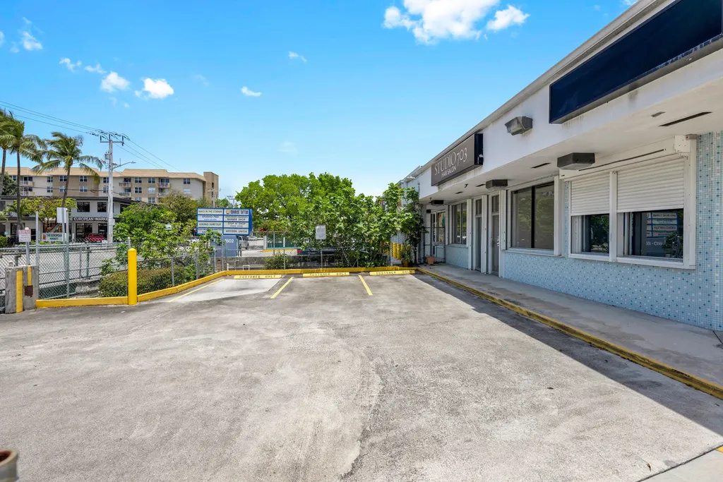 1596 Cordova Road Fort Lauderdale FL 33316