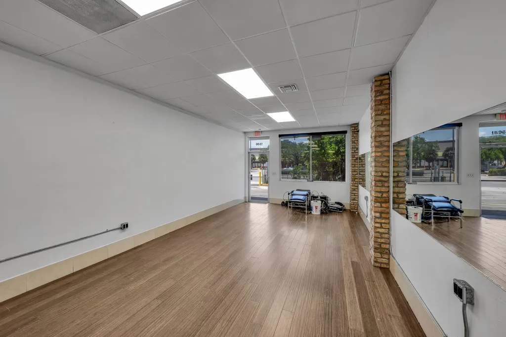 1596 Cordova Road Fort Lauderdale FL 33316
