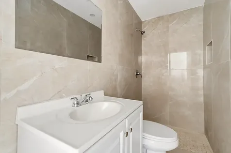 1060 SW 5th Terrace Deerfield Beach FL 33441