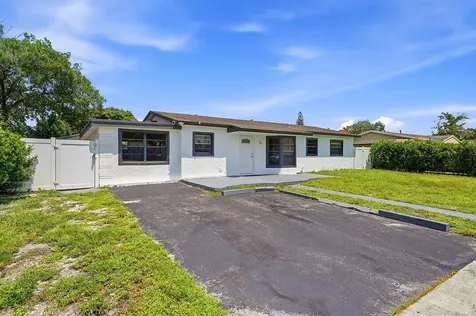 1060 SW 5th Terrace Deerfield Beach FL 33441