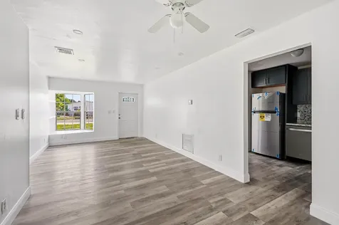1060 SW 5th Terrace Deerfield Beach FL 33441