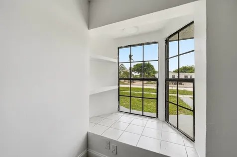 1060 SW 5th Terrace Deerfield Beach FL 33441